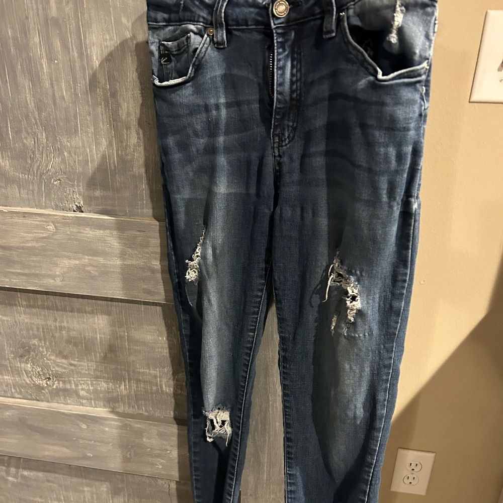 Kancan cropped fringe jeans women's size 11( size 29 waist)